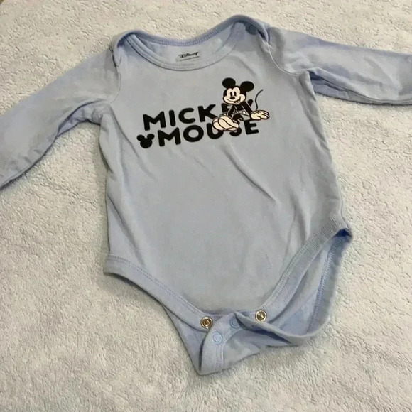 Disney Other - Disney jumping beans onesie